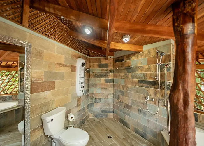 Tarantela, Treehouse Apartamento Sámara